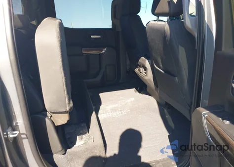 2019 Chevrolet Silverado 1500 Rst z USA, uszkodzony, nr VIN 3GCUYEED6KG226920